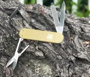 Swiss Army Knife, L.E. Champagne Classic Alox Victorinox 0.6221.L19 New In Box