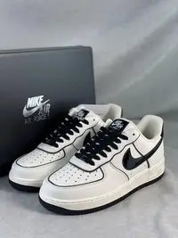 在飛比找Yahoo!奇摩拍賣優惠-NIKE AIR FORCE 1 07 LOW 經典低筒百搭