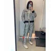 在飛比找蝦皮購物優惠-Linda❤️代購 Adidas 女款 千鳥格 飛行員 外套