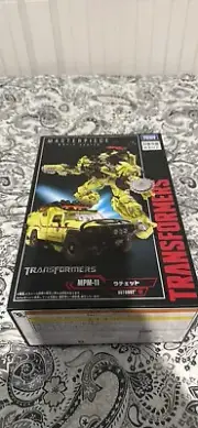 Takara Tomy Mpm 11 Ratchet Transformer