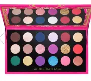 New Pat McGrath Labs Mega Mothership Holiday 22 Eyeshadow Pallet