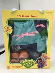Cabbage Patch Kids FASHION FRENZY OUTFIT SAS SIGNED PACKAGING SAMPLE RARE