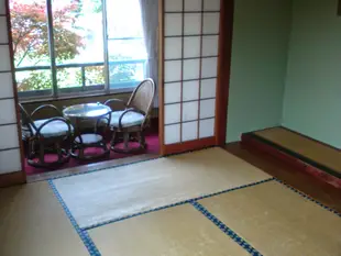 Tokuzushi Ryokan