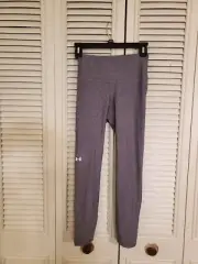 Women's XS Under Armour Compression High Rise Ankle Leggings Gray New with Tags