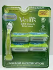 Venus Extra Smooth Women's Razor Handle + 4 Blade Refills COMBINESHIP