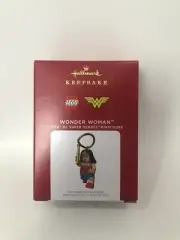 LEGO WONDER WOMAN DC Super Heroes Lego Minifigure 2021 Hallmark Ornament