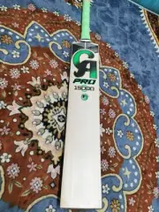 CA Pro 15000 - English Willow Cricket Bat
