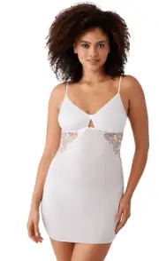 Wacoal NWT Dramatic Interlude Chemise WHITE nightie size Medium PJ