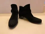 Stuart Weitzman Suede Black Ankle Boots 7M