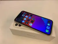 在飛比找Yahoo!奇摩拍賣優惠-iphone11 128g 白色