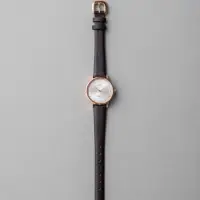 在飛比找momo購物網優惠-【ete】簡約大錶徑皮革腕錶(深棕色)