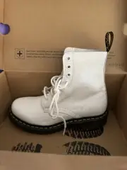 Dr. Martens 1460 Pascal Womens Optical White Lace Up Ankle Combat Boots Sz US 7