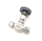 Swagelok SS-1VS4-PK Integral Bonnet Needle Valve 5000PSI 0.37Cv 1/4" OD