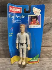 New PLAYSKOOL Dollhouse 6" KARATE MAN in White Poseable 1995