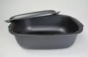 TUPPERWARE ULTRAPRO CASSEROLE DISH ULTRA PRO 3.7 Qt OVEN FREEZER MICROWAVE