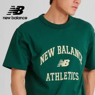 【NEW BALANCE】NB 親膚植絨學院風文字短袖上衣_男裝_綠色_AMT33551NWG(亞版 版型正常)