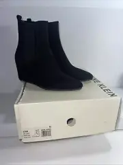 Anne Klein Women’s Galore Poin Microsuede Wedge Boots Size 7 New Damaged Box
