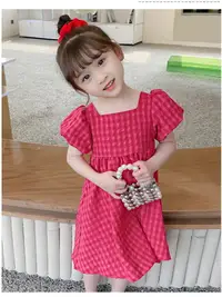在飛比找樂天市場購物網優惠-Baby童衣 桃紅泡泡袖格子娃娃裙 女寶寶夏季洋裝 女童短袖