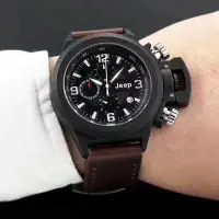 在飛比找蝦皮購物優惠-現貨🚩新款 吉普Jeep 男士石英手錶 三眼針時錶 （免運費