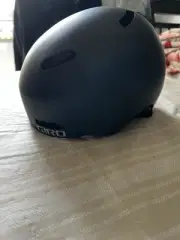 Size Small GIRO Snowboarding Helmet