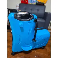 在飛比找蝦皮購物優惠-兒童可騎乘行李箱（24吋）亮藍色 萬向輪