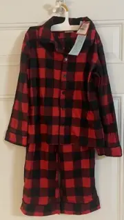 NWT Kids’ Cat & Jack™ 2 Piece Button Up Red Buffalo Plaid PJs Size M (8)