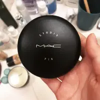 在飛比找蝦皮購物優惠-Mac Compact Studio 定妝粉加粉底 NC30