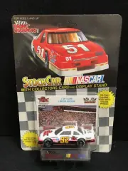 Racing Champions 1:64 Scale Race Diecast: 1992 Goodwrench 200-500 Rockingham