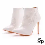 【SP HOUSE】美腿比例花朵蕾絲尖頭細高跟短靴(白色)