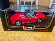 BBURAGO 1/18 SCALE 1992 DODGE VIPER RT/10!!! RED WITH GRAY COD. 3025