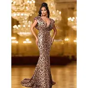 Leopard Print Sequin Mermaid / Trumpet Evening Gown Drapped Plunge Neck Gown Formal Wedding Sweep / Brush Train Sleeveless Stretch Fabric with Pearls Sequin 20