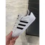 <TAIWAN小鮮肉> ADIDAS SUPERSTAR 白 黑 三葉草 三線 貝殼頭 LOGO 男女 H68101