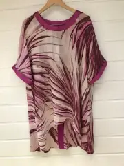 New TAKING SHAPE Womens Palm Sunset Sheer Satin Trim Make Me Blush Long Top S/16