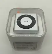 Apple Ipod Shuffle - 4. Generation Silver 2 GB New Sealed
