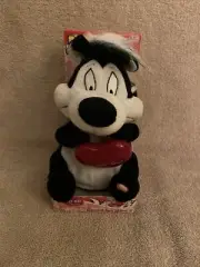 Gemmy PEPE LE PEW Singing Animated 8" Plush Skunk Looney Tunes Light-Up Heart
