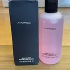 MAC Cosmetics Brush Cleanser 7.9oz/ 236ml NEW IN BOX