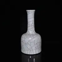 在飛比找Yahoo!奇摩拍賣優惠-大清乾隆哥窯開片丹瓶（24×12cm）  300631 瓷器