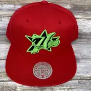 Philadelphia 76ers Hat Mens Red Mitchell & Ness Reverse Grinch Team Snapback Cap