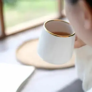 【陶作坊】白色老岩泥 山型杯 金杯口版(355ml 咖啡杯 馬克杯)