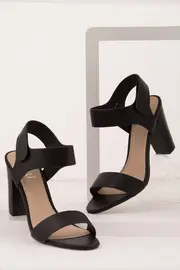 Charlie Heel--VRA-CHARLIE