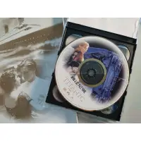 在飛比找蝦皮購物優惠-二手正版VCD (3片VCD）/電影（鐵達尼號）/李納多狄卡