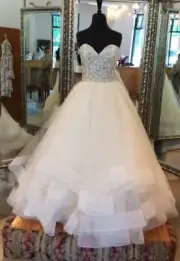 Pnina Tornai - Kleinfeld crystal bodice wedding dress never worn