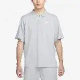 在飛比找遠傳friDay購物優惠-Nike 短袖 Club 男款 淺灰 白 Polo衫 寬鬆 