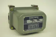 Square D 9016 Vacuum Switch, Type BSR-11, Hazardous Locations, 110-220 Volts NIB
