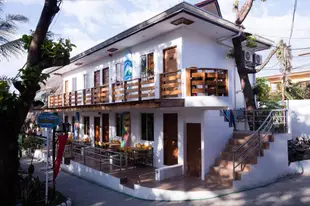 塞貝衝浪中心度假村Sebay Surf Central Resort