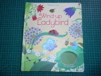 在飛比找Yahoo!奇摩拍賣優惠-《Wind -up Ladybird 》精裝厚本 本·曼特爾