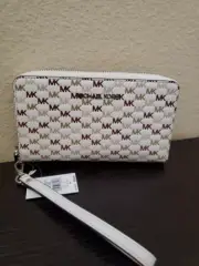 Michael Kors Jet Set Travel Flat Phone Case Wristlet Wallet Vanilla Cream Silver