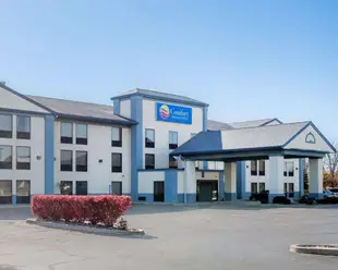 凱富套房飯店 - 毛米托萊多I80 - 90 (Comfort Inn and Suites Maumee - Toledo