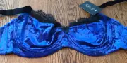 Frederick's Of Hollywood Martyna Blue Velvet Full Figure Unlined Bra 32F NWT