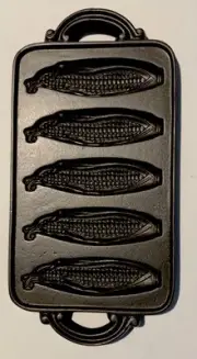 John Wright Cornhuskers Cornbread Pan Cast Iron 1984 Made In USA Black Freeship